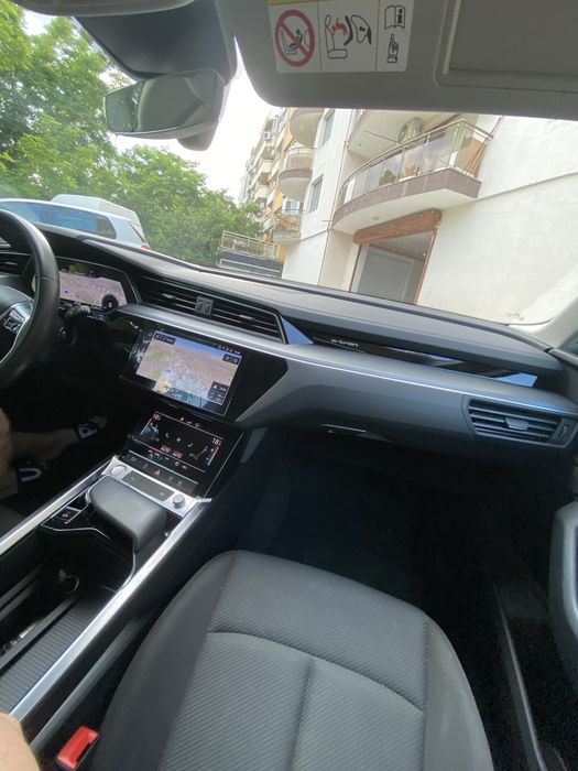 Audi E-tron!Ауди Е-трон!