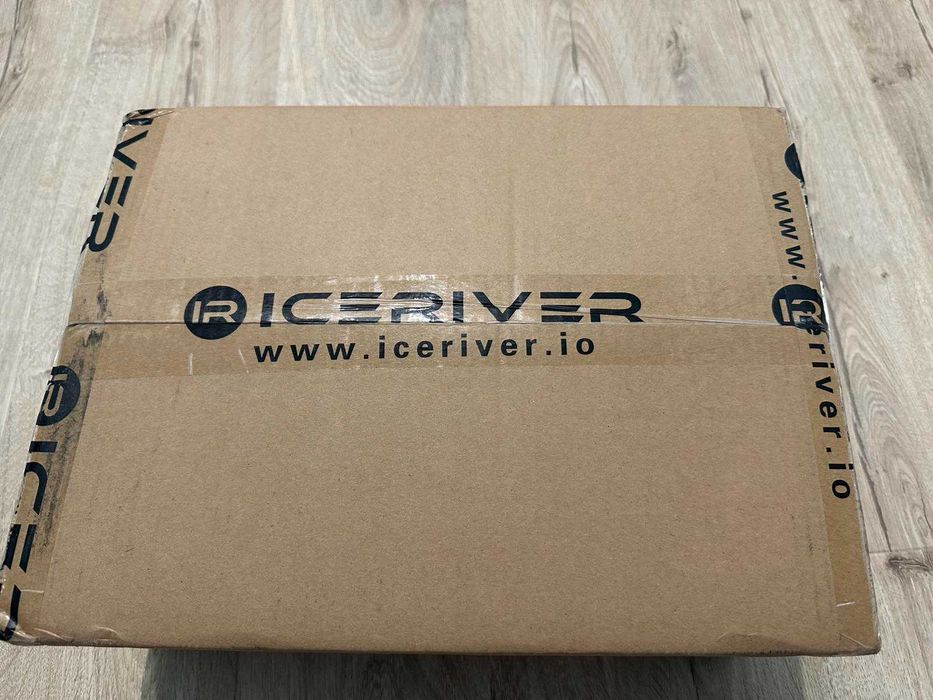 Iceriver KS0 ULTRA 400GH копач за Kaspa. Копае и Bitcoin, Sedra, Bugna