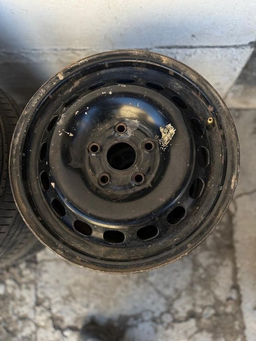 Шина мен титанка сатылады