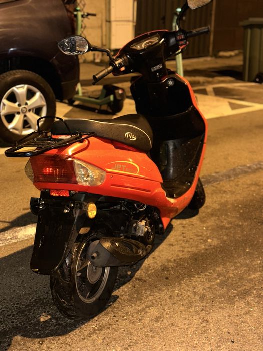 scuter iva jet 50cc LIMITAT LA 25 km/h fara permis