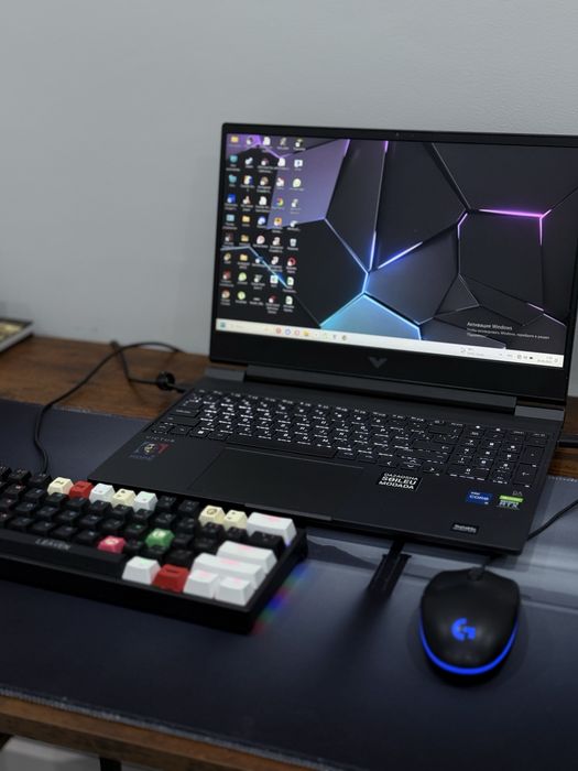 HP VICTUS почти новый SSD 512 OZU 16 CORE i5 RTX 3050