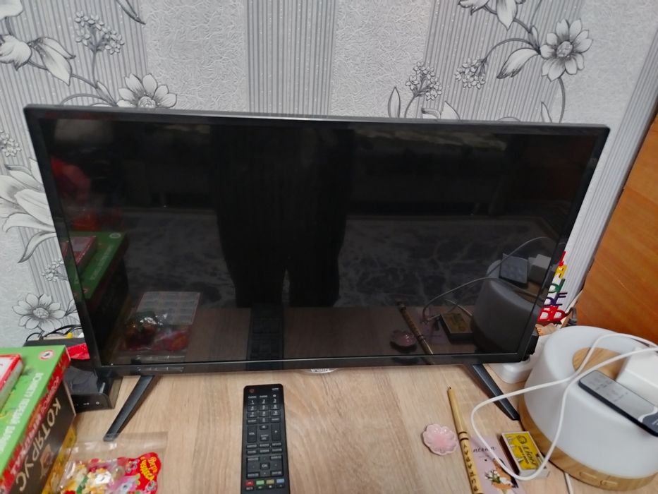 Продам телевизор