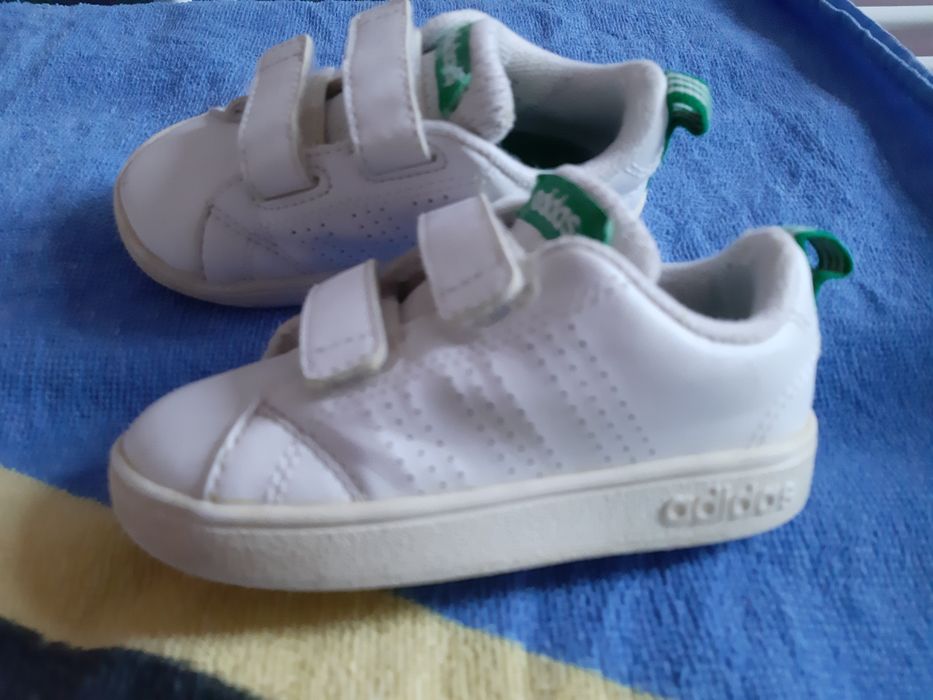 Adidași copii mărimea 22
