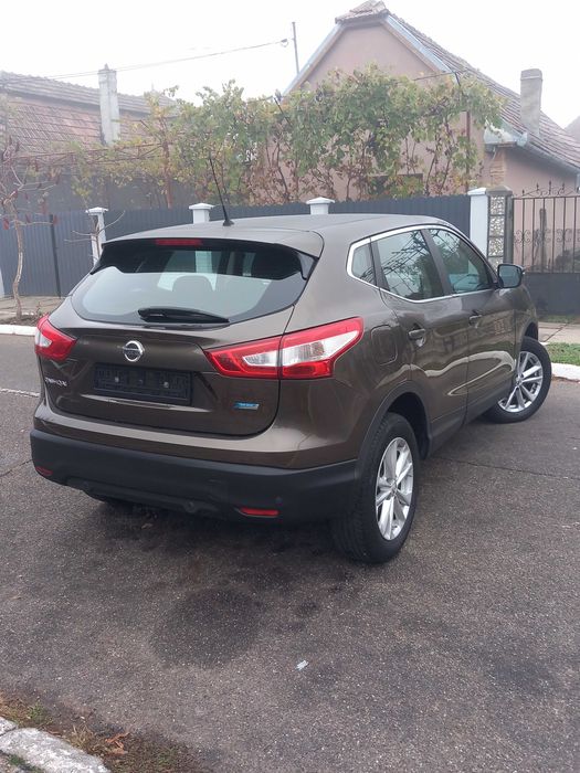 Nissan Qashqai 2016 diesel, 9.395 € — imagine 4