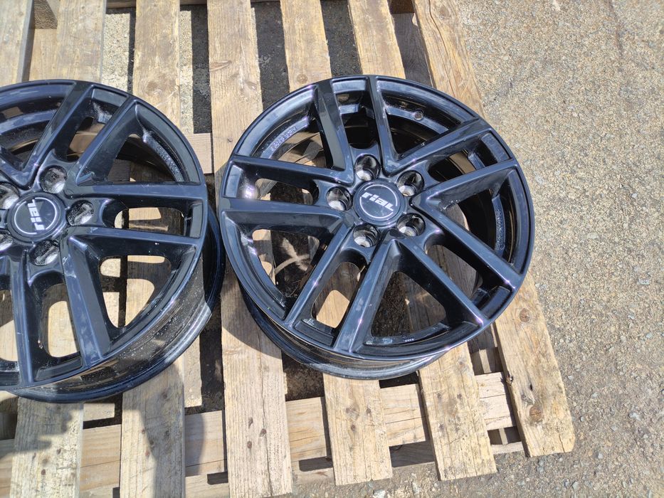 16 цола 5 х 114,3 мм Хюндай / Кия / ТОЙОТА - 6,5 инча / ЕТ 45