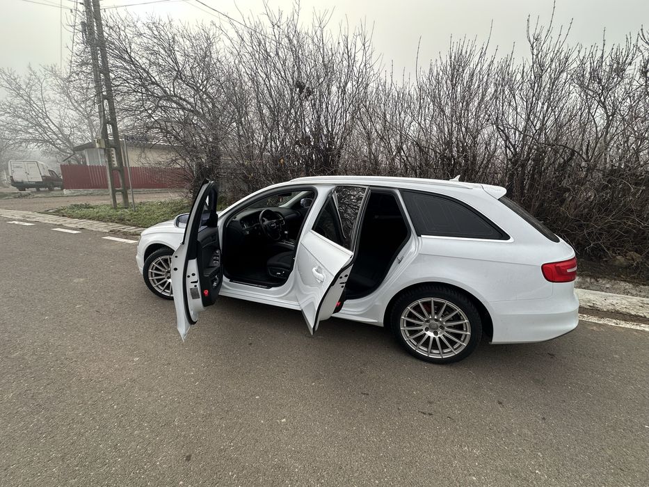 Vând Audi A4 S-line cutie de viteza automata