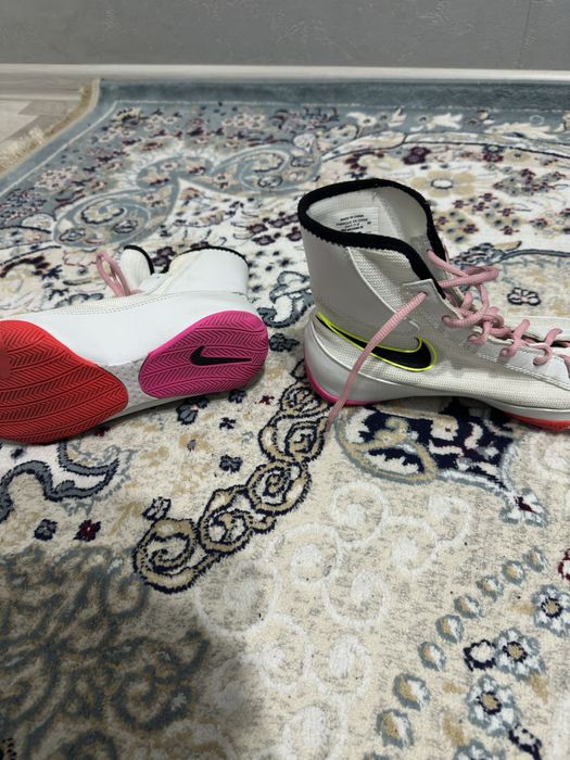 Nike machomai SE 41 размер