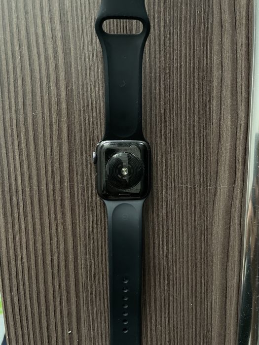 Apple watch   SE