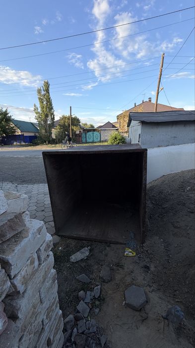 Продам бак, емкость 1,95куб