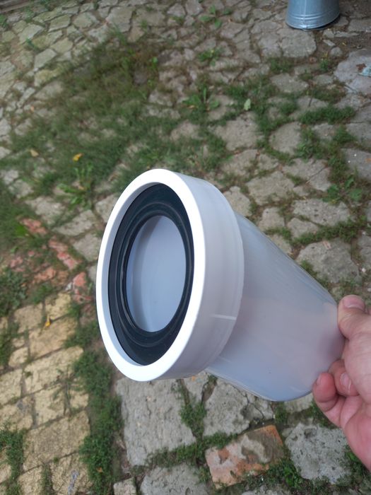 Жосткий эксцентрик выход унитаза