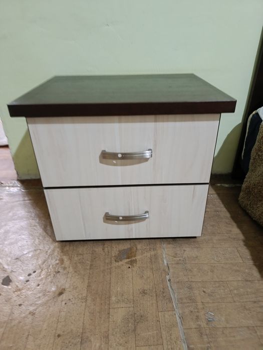 Продам спальный гарнитур