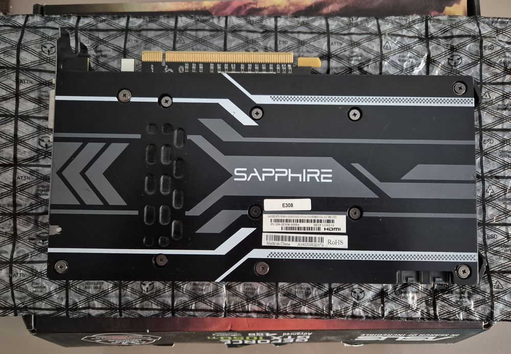 Placa video Nitro Sapphire R9 380
4GB