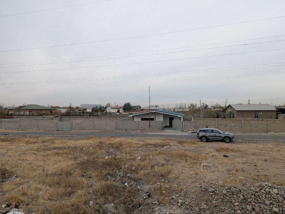 Продаётся дом с участком , улица олтинтопган