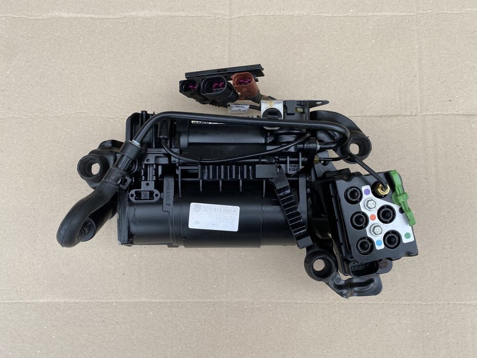 Compresor perne / Suspensie VW Phaeton : 3D0616005K