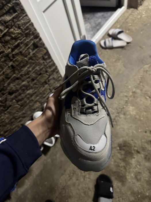 Vand balenciaga triple S