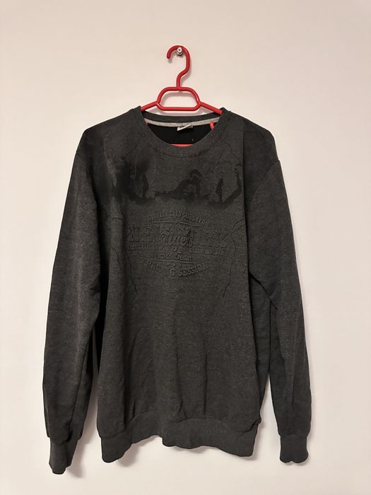 Pulover XL foarte bun