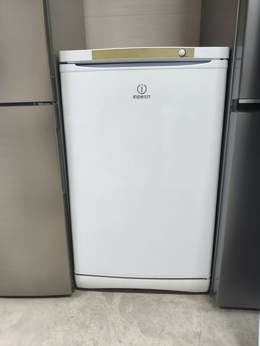 Продам морозильник