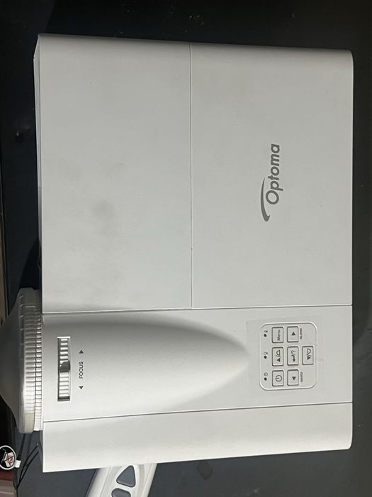 optoma gt760 dlp projector