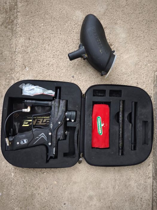 Vand 4 pistoale paintball la pachet