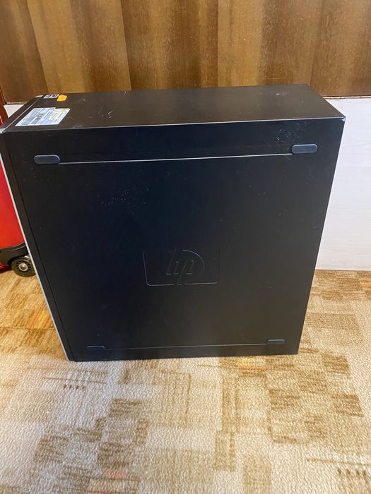 Настолен компютър за офис работа