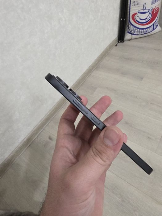 Продам телефон Poco X6 5G 12/256