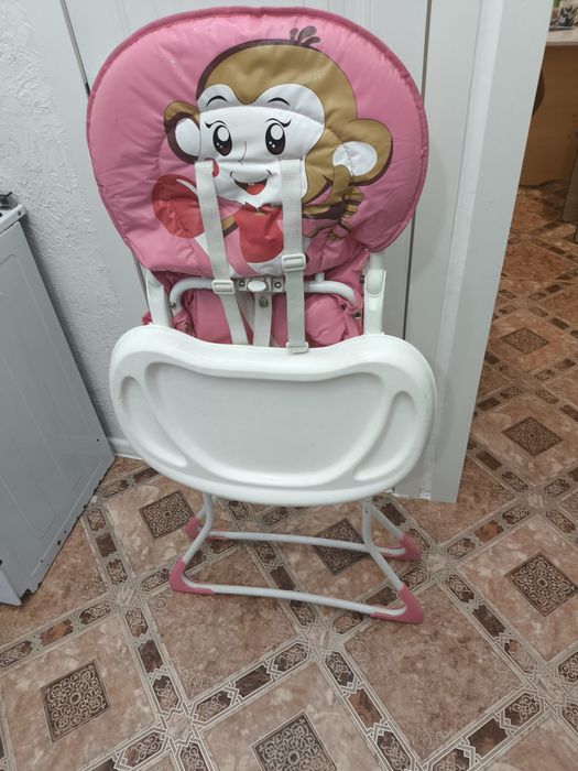 Продам Детский стол