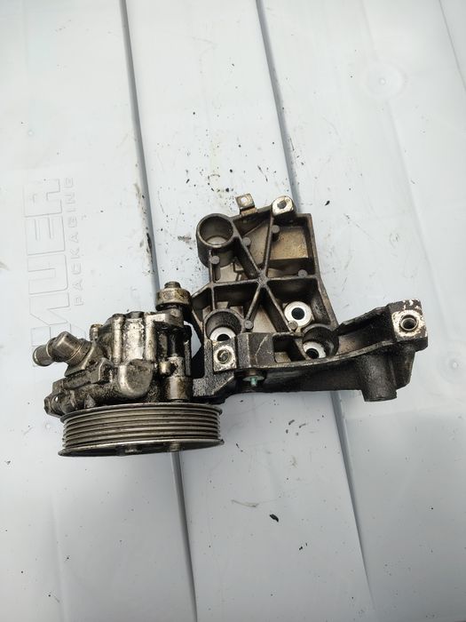 Pompă servodirecție Audi A4 B8 Passat