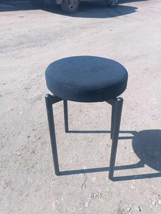 Распродаю стулья