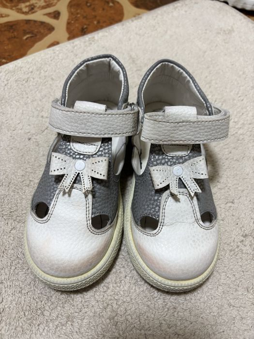 Сандали для девочек