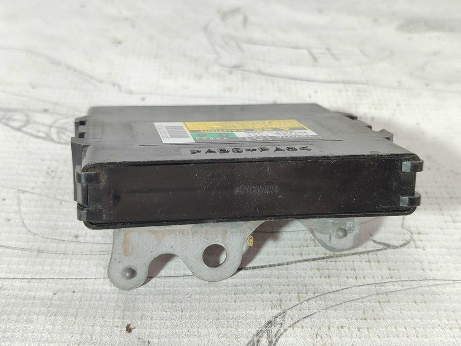 Modul control tracțiune integrală 4WD Toyota RAV4 (XA30) COD: 8963042040 2012 / [2006-2016] / (5G3)