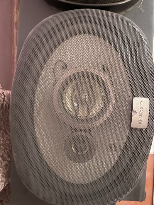 Kenwood kalonka qutisi bilan