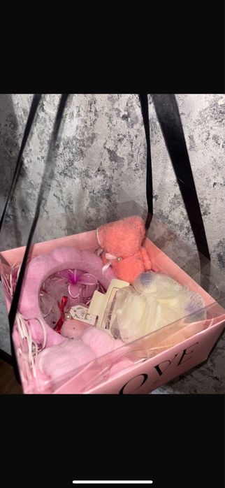 Подарок на 8 марта