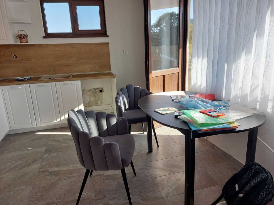 Продава се Къща в Белица - 320 кв.м за 0 €/кв.м - Снимка #12