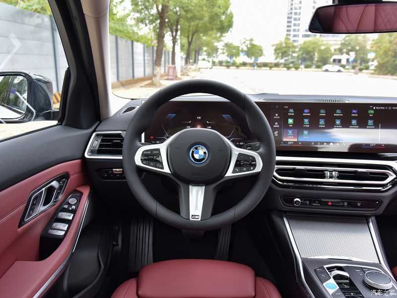 BMW 1-3 35L pod zakaz