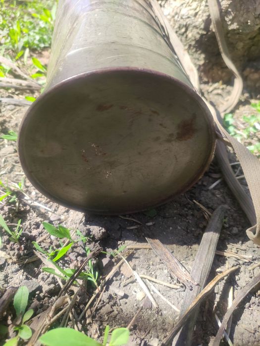 Продавам противогаз  WW2 - Царство България

Леко смачкана кутия ,  м