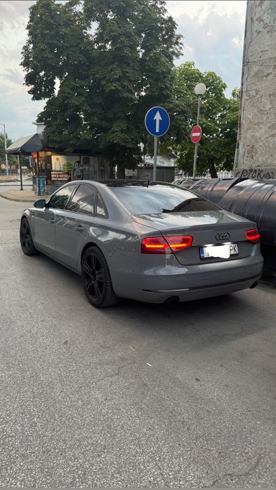 AUDI A8 4.2 tdi d4 Десен Волан