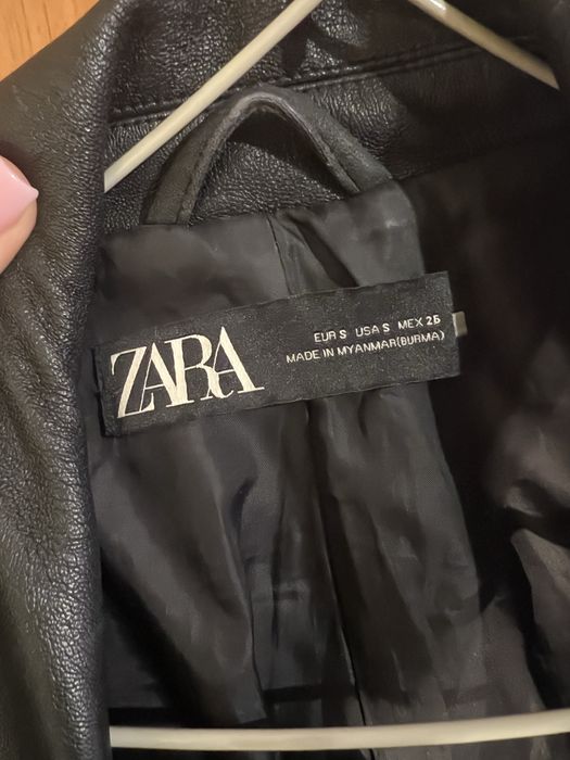 Черно кожено яке Zara