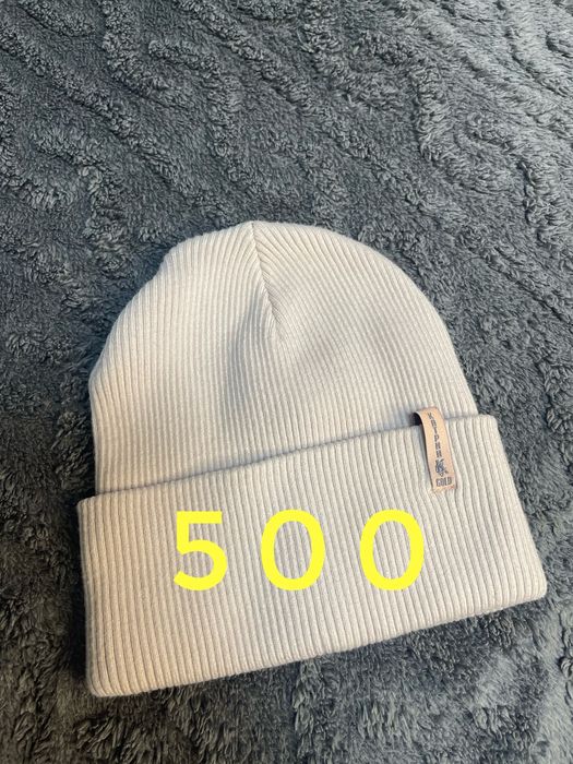 Шапки разные зимние теплые