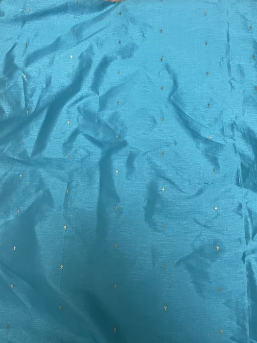 Продам сари