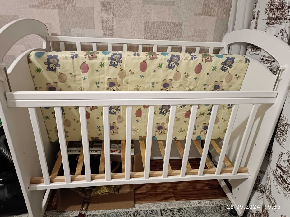 Кроватка Маятник