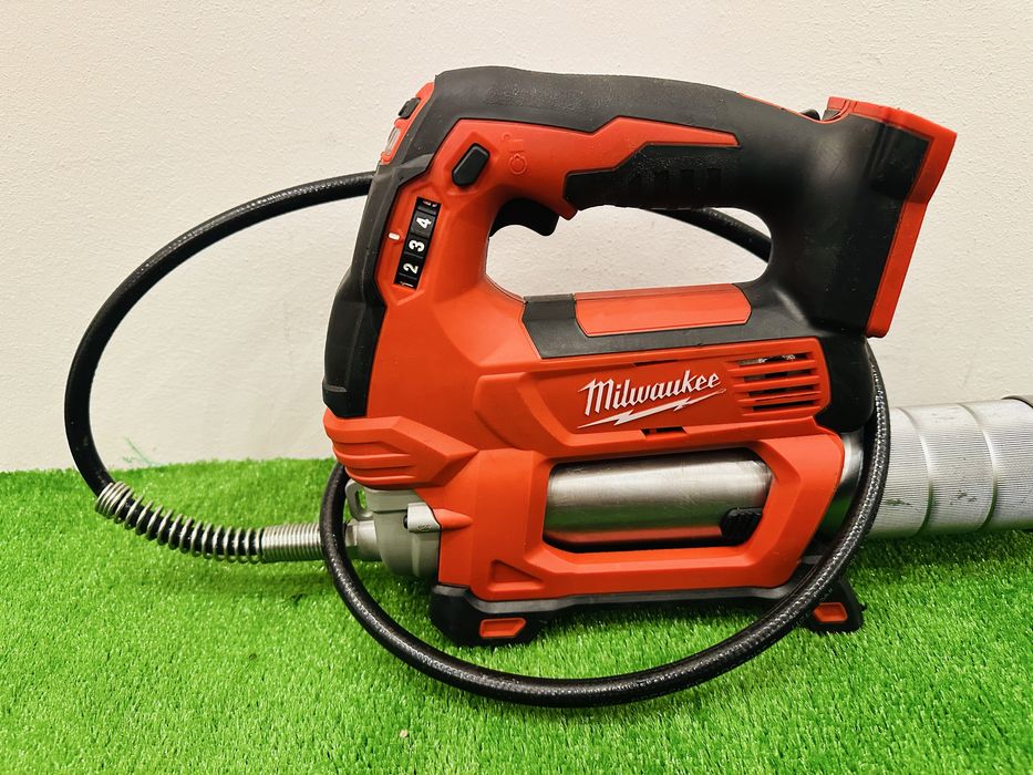 Decalemitru Milwaukee M18 GG