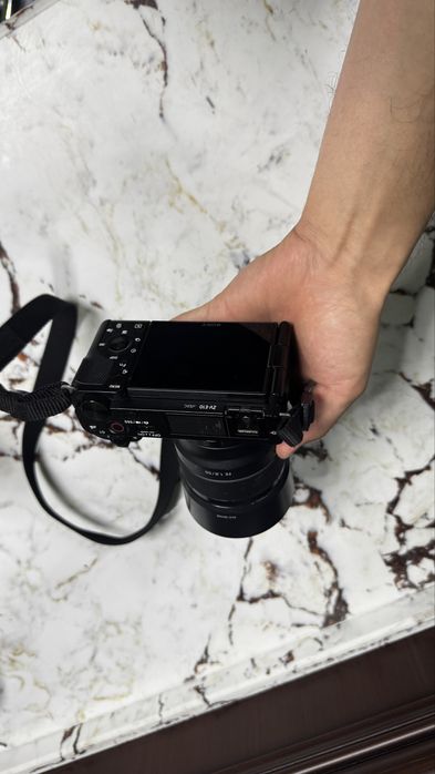 Camera SONY ZV E10