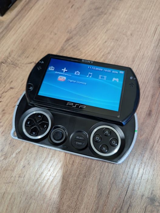 Sony PSP GO (N1001)