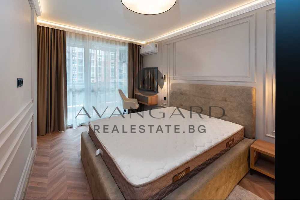 Продава се Двустаен апартамент в Пловдив, Кючук Париж - 77 кв.м за 1916 €/кв.м - Снимка #5