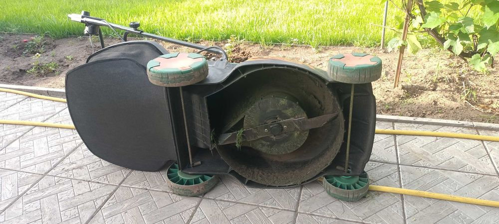 газонокосилка электрическая