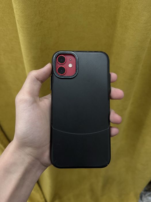 продам айфон 11 идеал