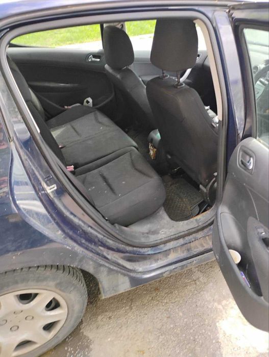 Пежо 308 десен волан 1.6hdi