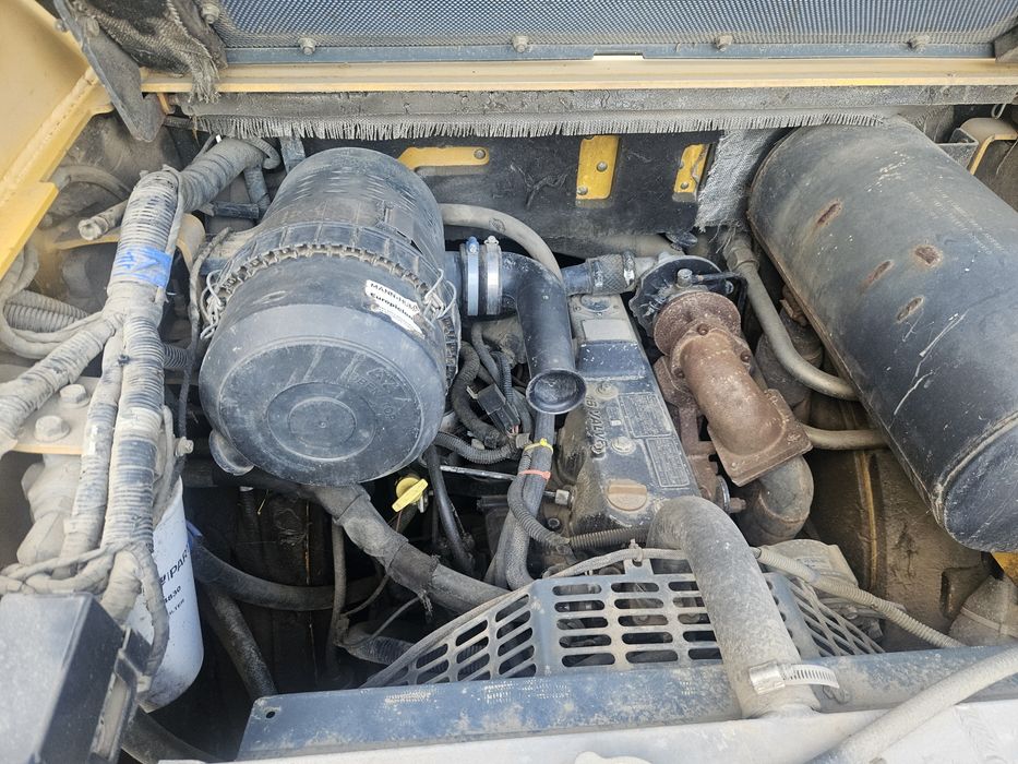 Bobcat, Gehl rt210,  4.5t, 20mii€ preț fix, schimb cu auto