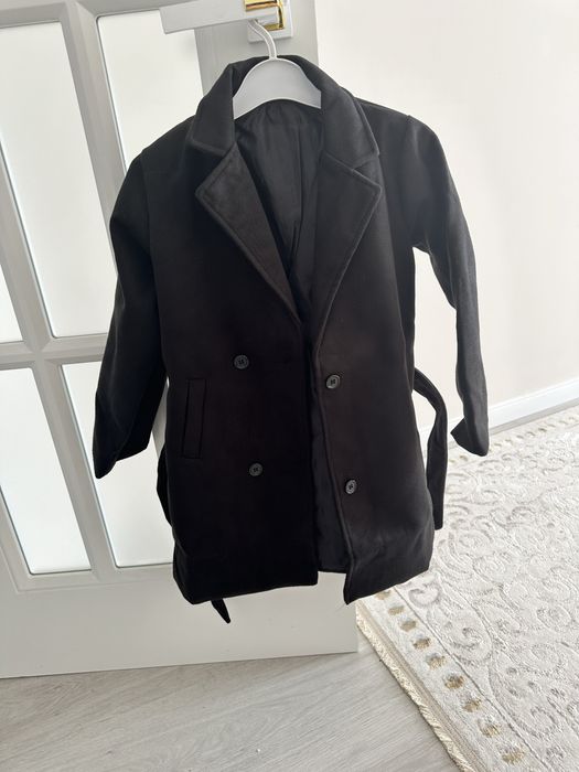 Детское шикарное пальто