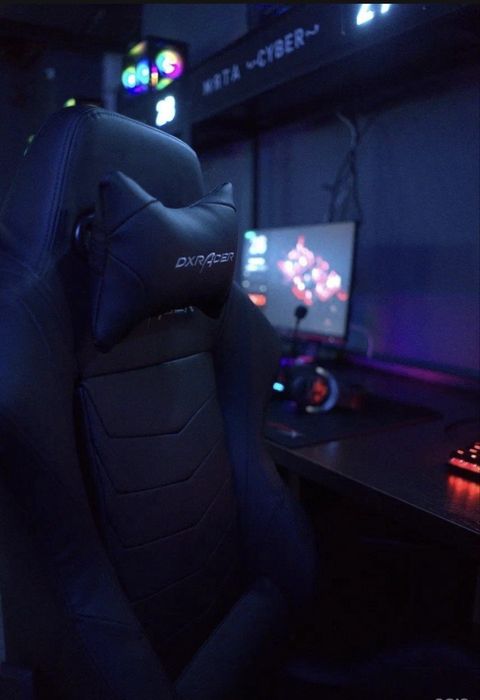 Продам компьютерный клуб